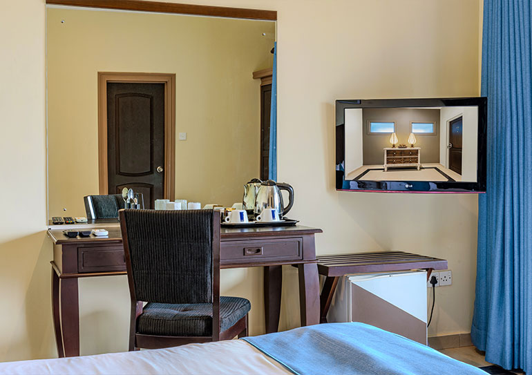 The Waterfront Hotel and Choy's Restaurant Deluxe Double Rooms with Lagoon View