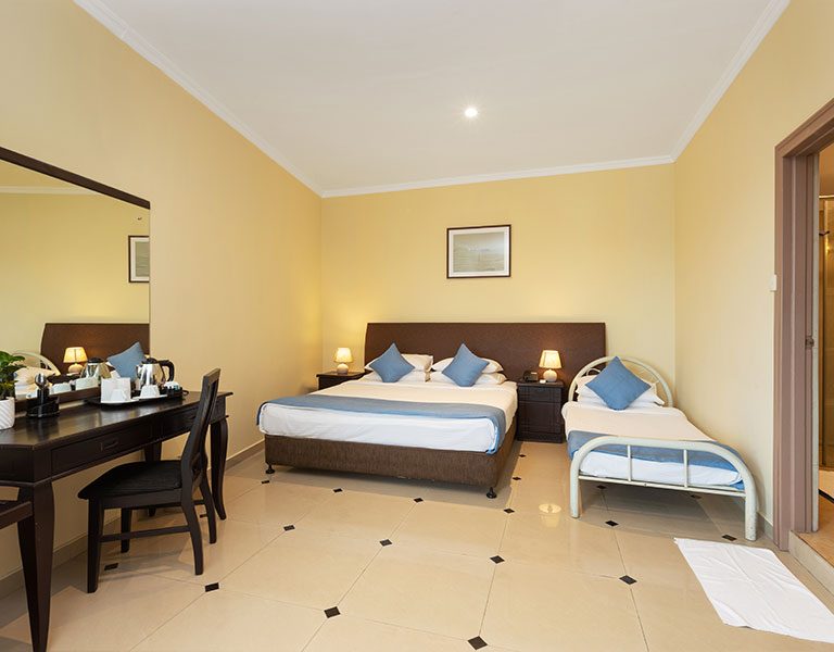 The Waterfront Hotel and Choy's Restaurant