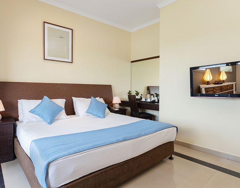 The Waterfront Hotel and Choy's Restaurant